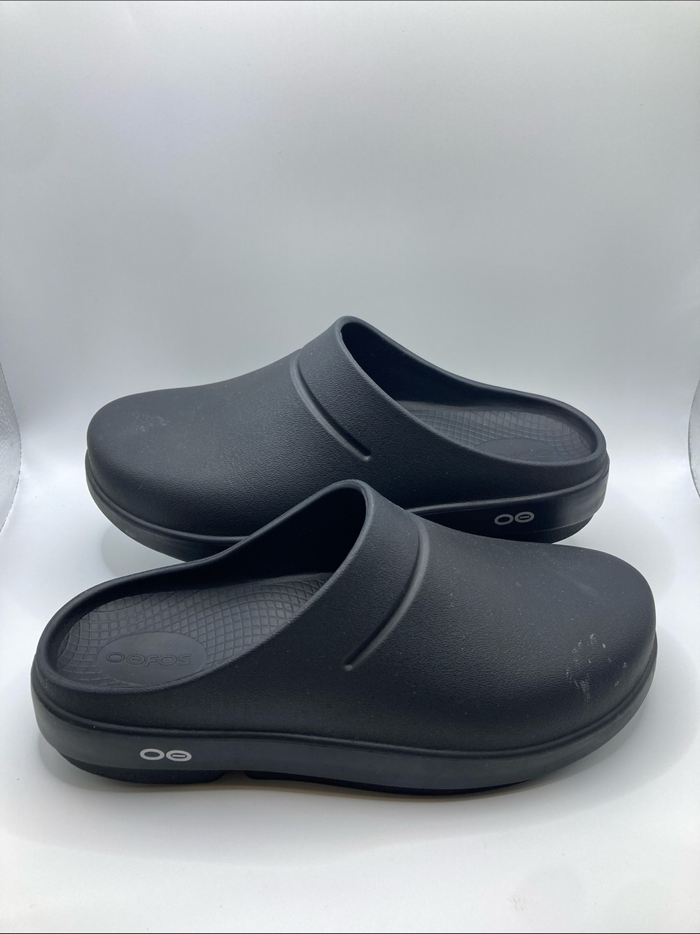 OOFOS OOCloog Black Recovery Clogs Women's 7 Men's 5 EU 38 Unisex